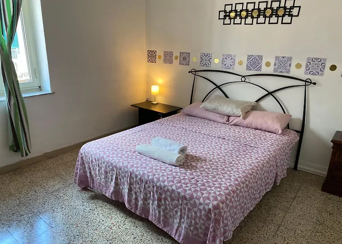 Shared Apartment In Palazzo Mazzini