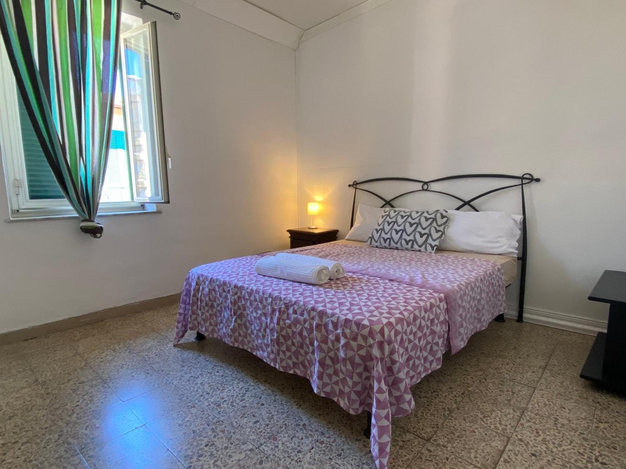 Shared In Palazzo Mazzini Apartment *