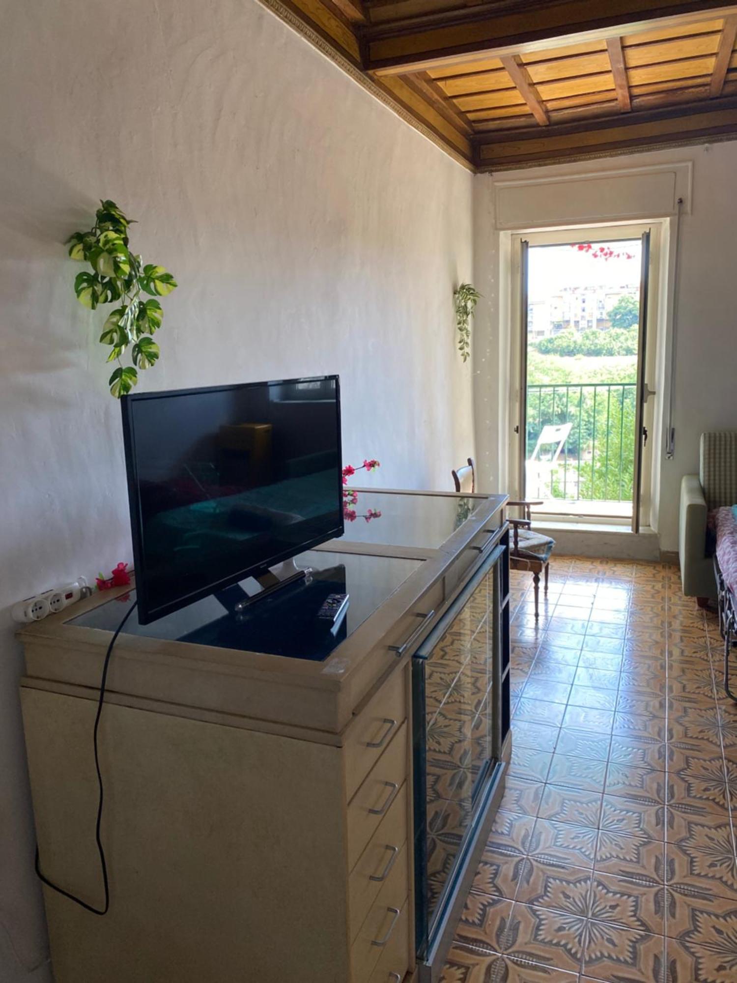 Apartment Shared In Palazzo Mazzini